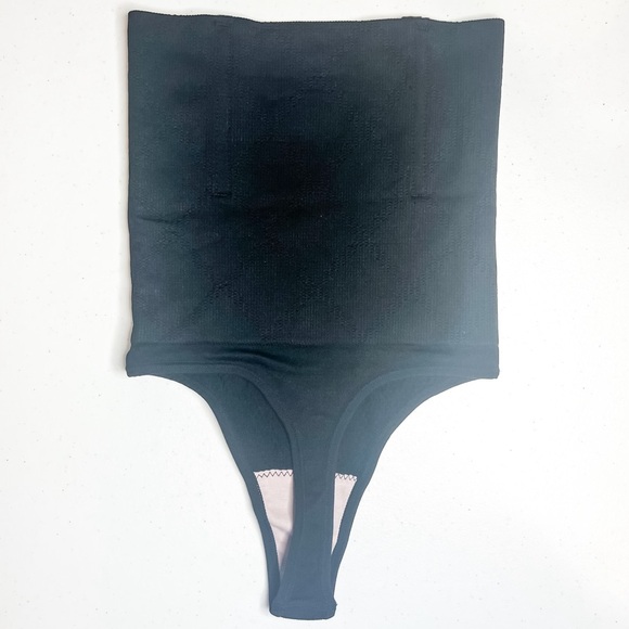 Women Waist Cincher Thong Shapewear | XS/S - Picture 5 of 8